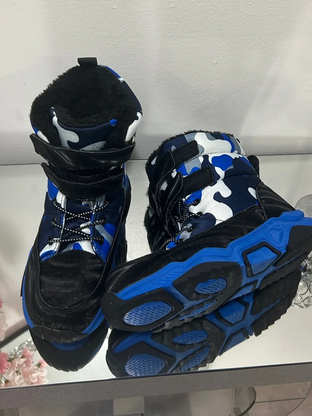 Kids Snow Boots EU 35 Blue Camo Faux Fur Winter Boots Like New